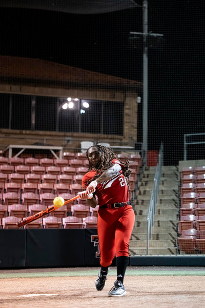 2026 Easton Ghost Advanced Fastpitch Softball Bat